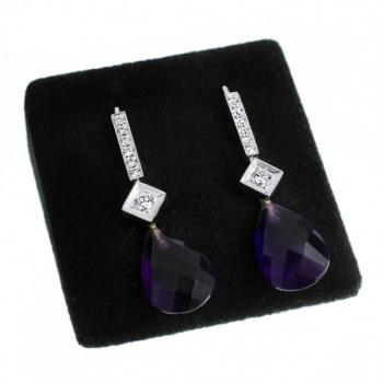 Zlaté náušnice s brilianty a ametysty Zlaté náušnice s brilianty a ametysty