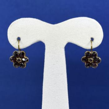 Granátové náušnice Granátové náušnice