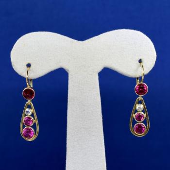 Zlaté secesní náušnice Zlaté secesní náušnice